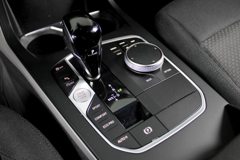 BMW SERIE 1 (F40) 116D 116 BUSINESS DESIGN DKG7 2023 COCKPIT PRO JA 17 - photo 7