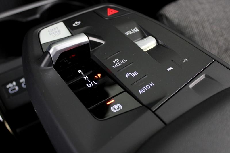 BMW X1 (U11) SDRIVE18D 150CH BUSINESS DESIGN - photo 7