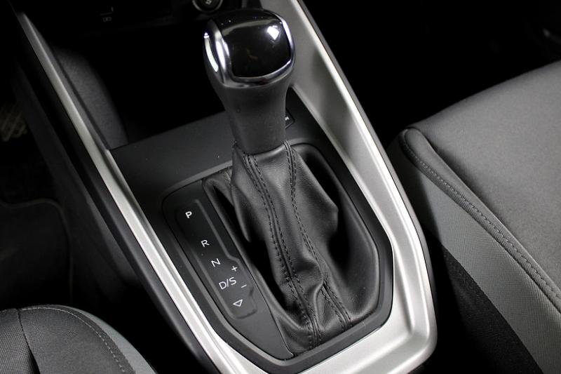 AUDI A1 SPORTBACK 30 TFSI 116CH S LINE S TRONIC 7 - photo 7