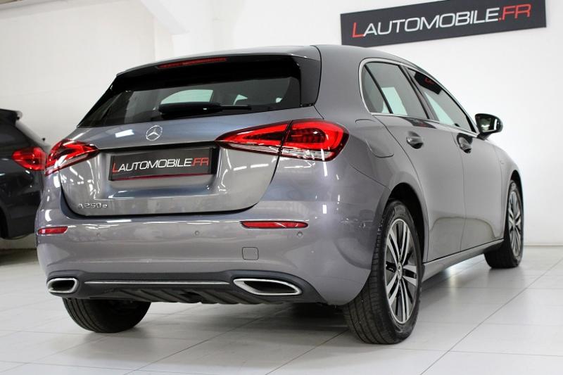 MERCEDES CLASSE A 250 E 160+102CH STYLE LINE 8G-DCT CUIR NOIR - photo 12