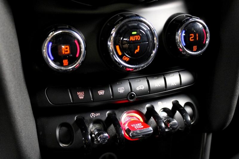 MINI MINI 5 PORTES COOPER 136CH BUSINESS DESIGN - photo 11