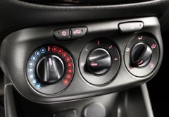 OCCASION OPEL CORSA 1.4 90CH DESIGN 120 ANS START/STOP 5P