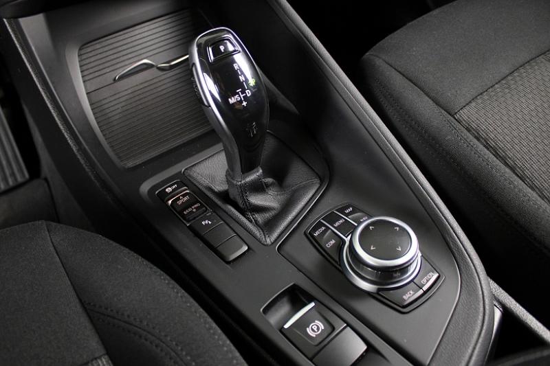 BMW X1 (F48) SDRIVE16DA 116CH BUSINESS DESIGN DKG7 - photo 4