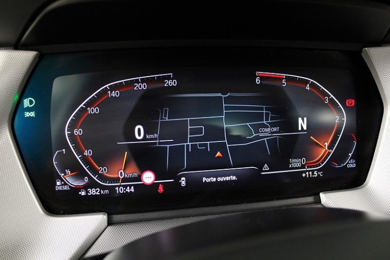 BMW SERIE 1 (F40) 116D 116CH BUSINESS DESIGN COCKPIT PRO - photo 2