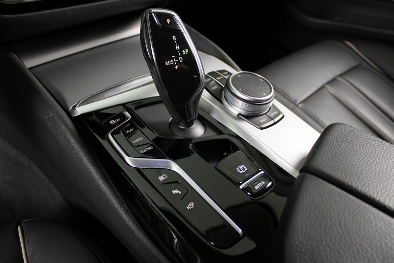 BMW SERIE 5 (G31) (2) TOURING 530E 292 LUXURY BVA8 - photo 7