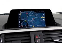 BMW SERIE 1 ESSENCE 2019 NOIR 87584 km