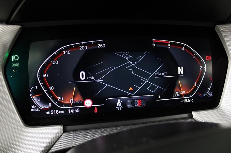 BMW SERIE 1 (F40) 116D 116CH BUSINESS DESIGN COCKPIT PRO - photo 2