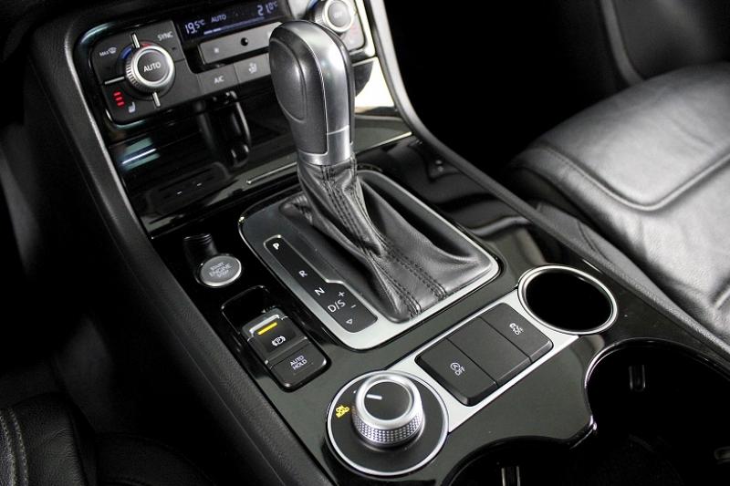 VOLKSWAGEN TOUAREG 3.0 V6 TDI 262CH BLUEMOTION TECHNOLOGY CARAT EDITION 4MOTION TIPTRONIC - photo 7