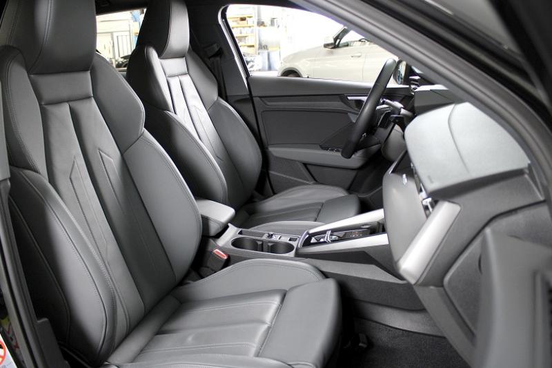 AUDI A3 SPORTBACK 30 TFSI 110CH MILD HYBRID DESIGN S TRONIC 7 TOIT OUVRANT PANORAMIQUE - photo 14