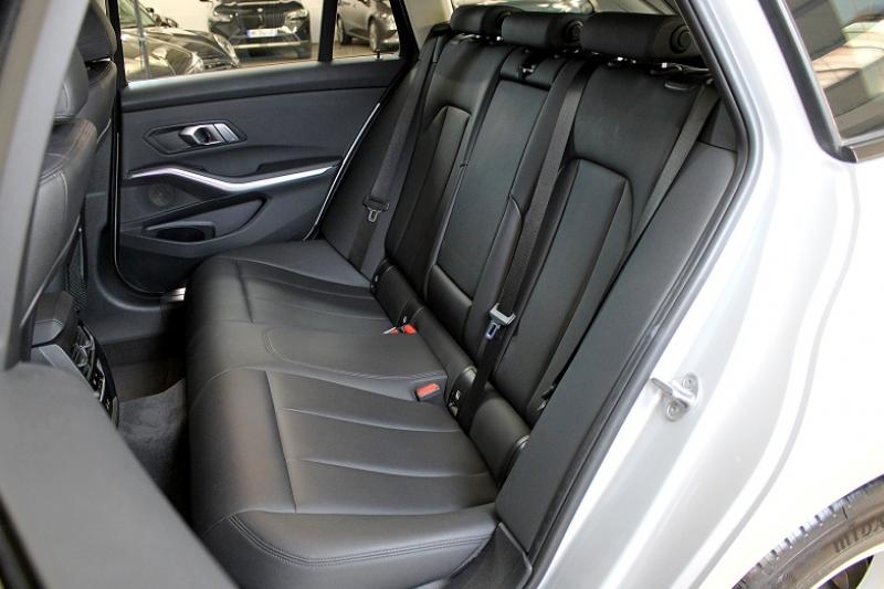 BMW SERIE 3 (G21) TOURING 318D BUSINESS DESIGN - photo 11